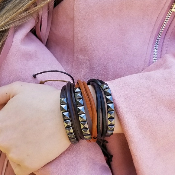 BOHO VIBES FAUX LEATHER BRACELET - Picture 2 of 4